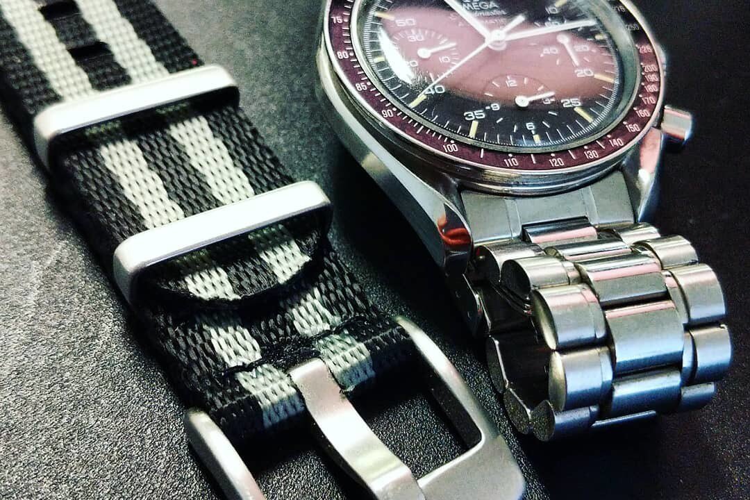 Stitched - Black & Silver seatbelt "James Bond" NATO strap